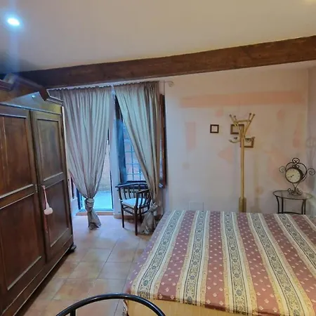 Monolocale In Tipica Casa Ligure * ג'נובה